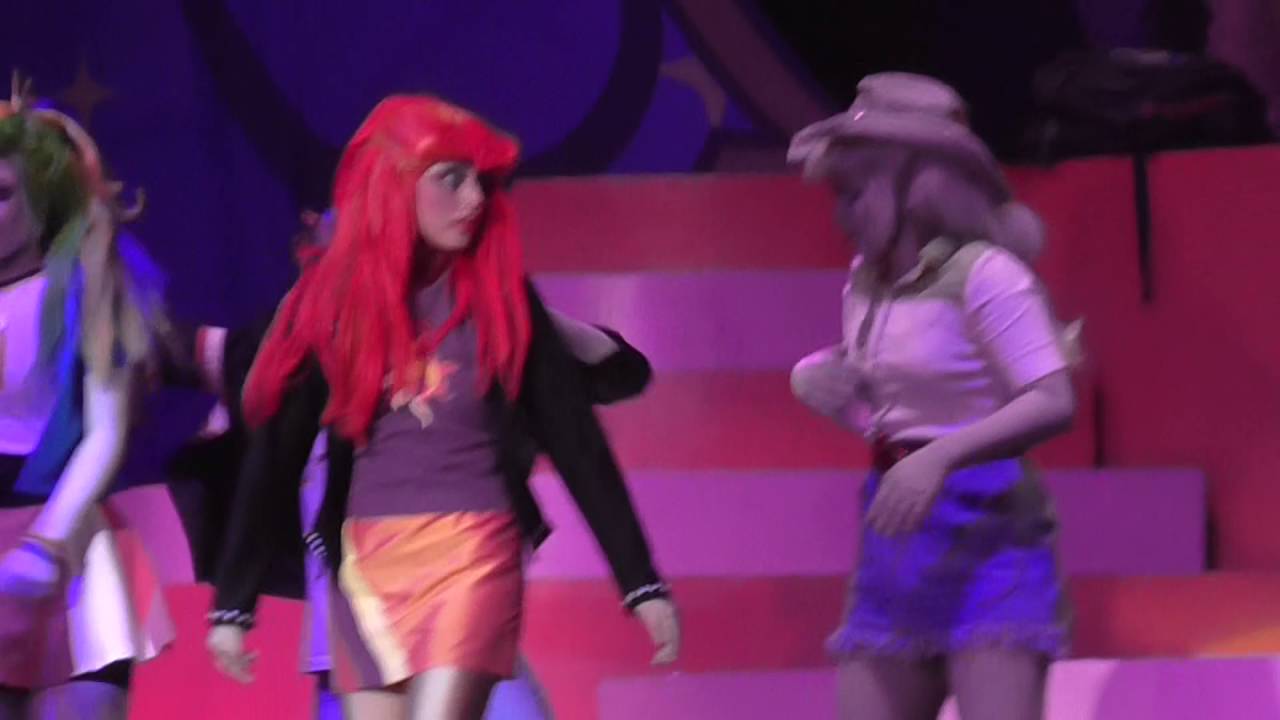 MLP EG El show en vivo - Lima Peru - A Bailar HD