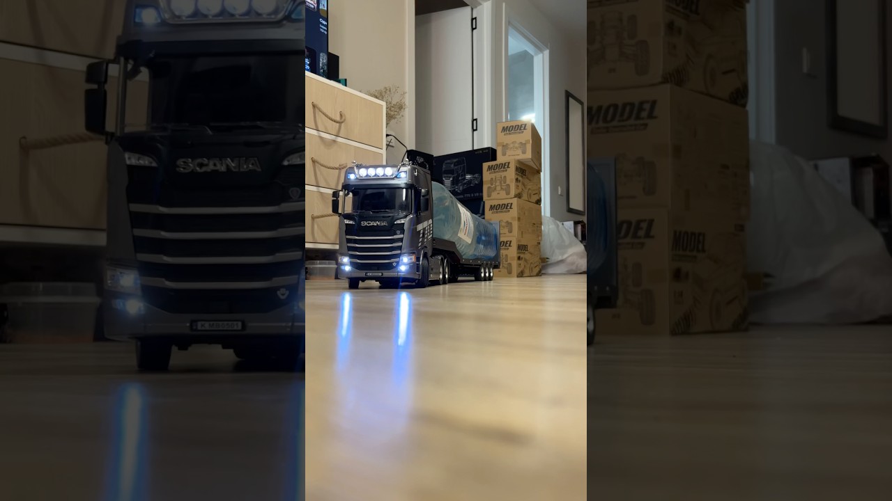 the best rc truck in the world in the 2025 is. #huina1501 #huinascania #rcscania  scania truck 770