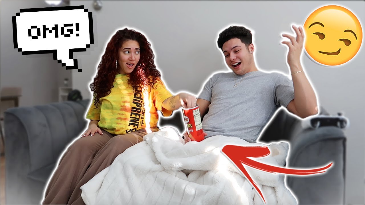 PRINGLES ПОДАРИЛИ ДЕВУШКУ!