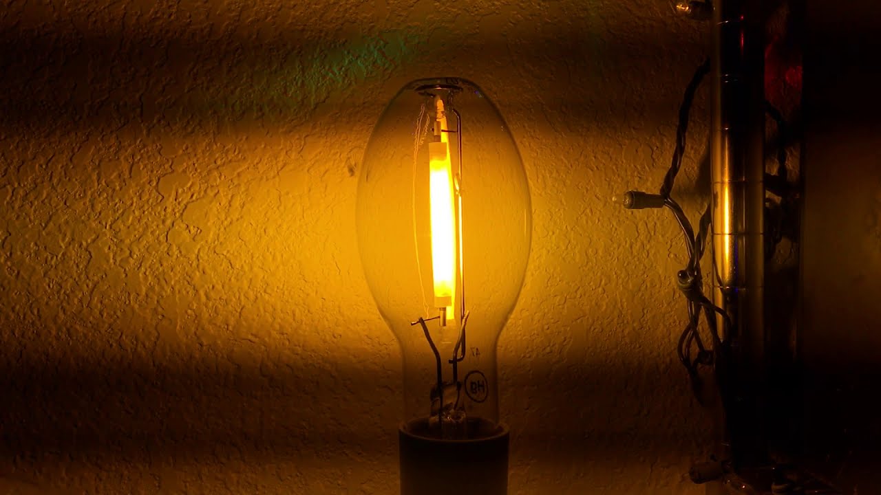 SLI Lighting 150W High Pressure Sodium Mogul Based Bulb
