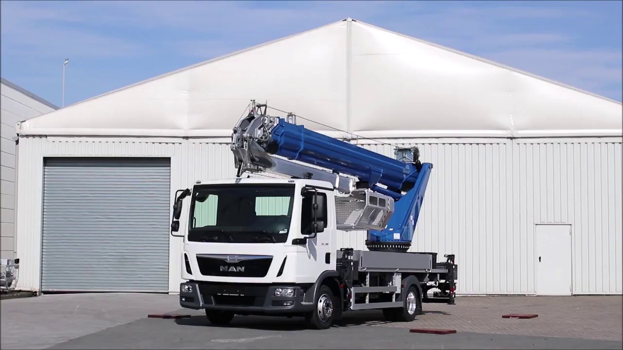 Autokran / Truck Crane AK 37/4000
