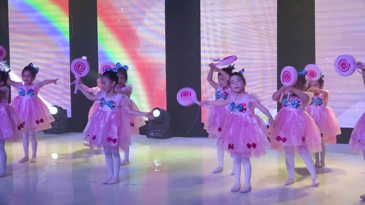 2022 六一晚会 1