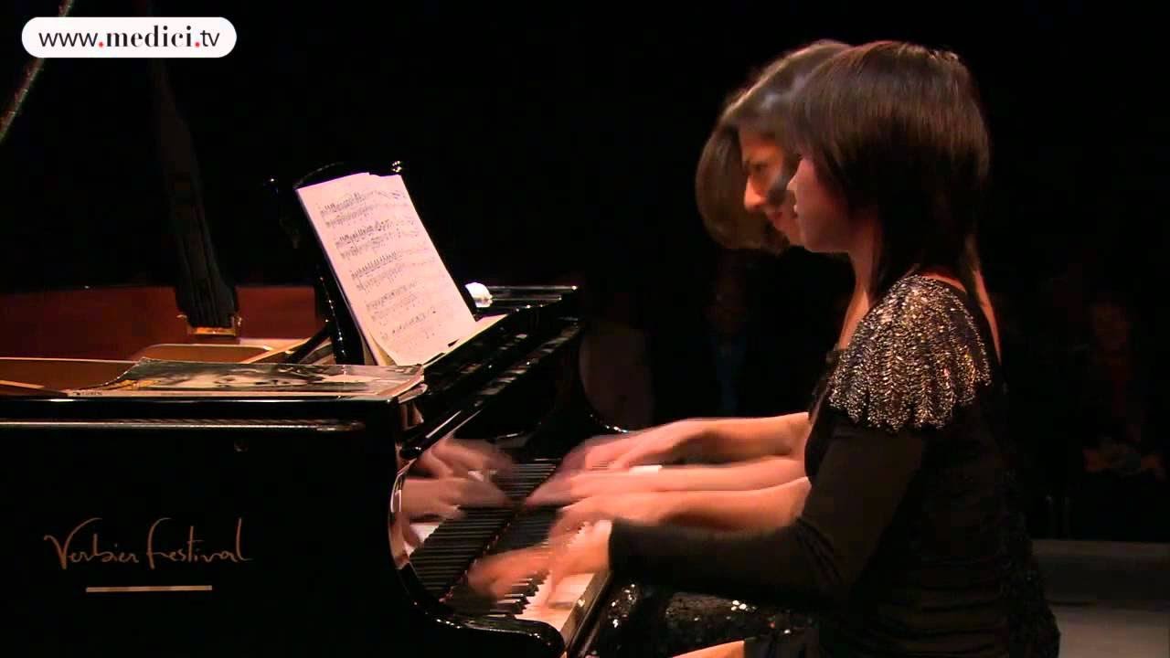 Khatia Buniatishvili, Yuja Wang - Brahms, Hungarian Dance No. 1