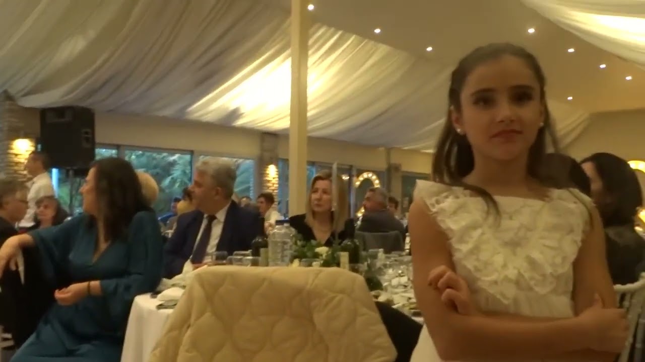 ΝΥΦΙΑΤΙΚΟΣ ΣΑΜΟΥ τραγ. ΔΗΜΗΤΡΗΣ ΖΑΧΑΡΙΟΥ.  ΣΥΓΚΡ ΔΑΛΙΑΝΗ ΓΑΜΟΣ ΑΛΕΞΑΝΔΡΑΣ -ΓΙΩΡΓΟΥ ΒΟΤΣΚΟΥ