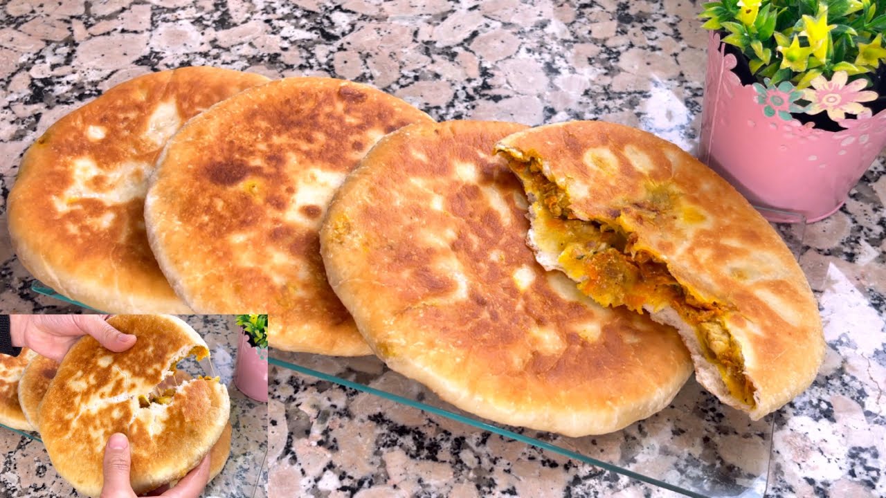 أسرع وألذ فطائر محشية في العالم ☺️بدون فرن في المقلاة سهلين ولذاذين يهبلون👌وجبة عشاء أو غذاء بسيطة
