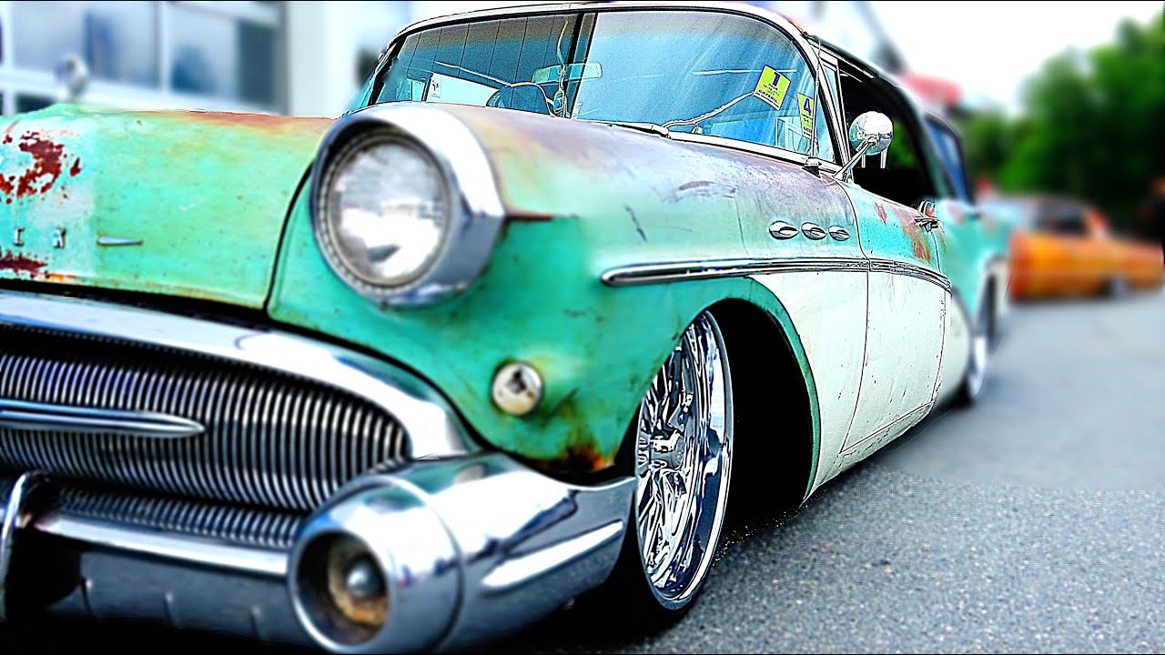 Sweden’s Iconic Big Lake Run 2025 – Classic Cars, Pilsnerbilar, and Raggare Vibes!