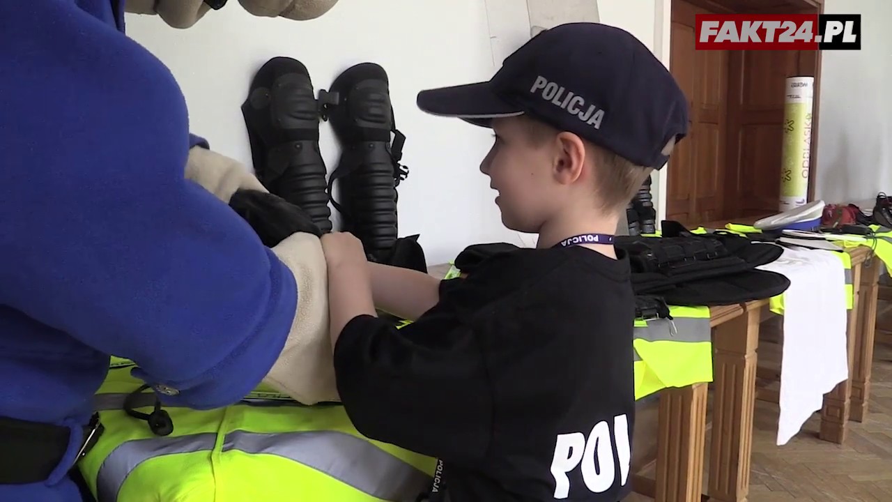 Adaś Undro został małym policjantem!