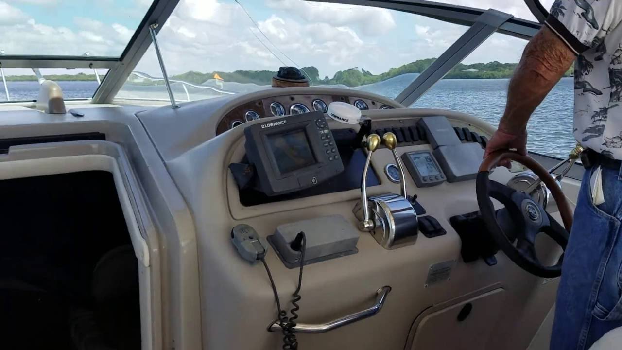 2001 Sea Ray 310 Sundancer -- Boat for Sale in Venice, FL
