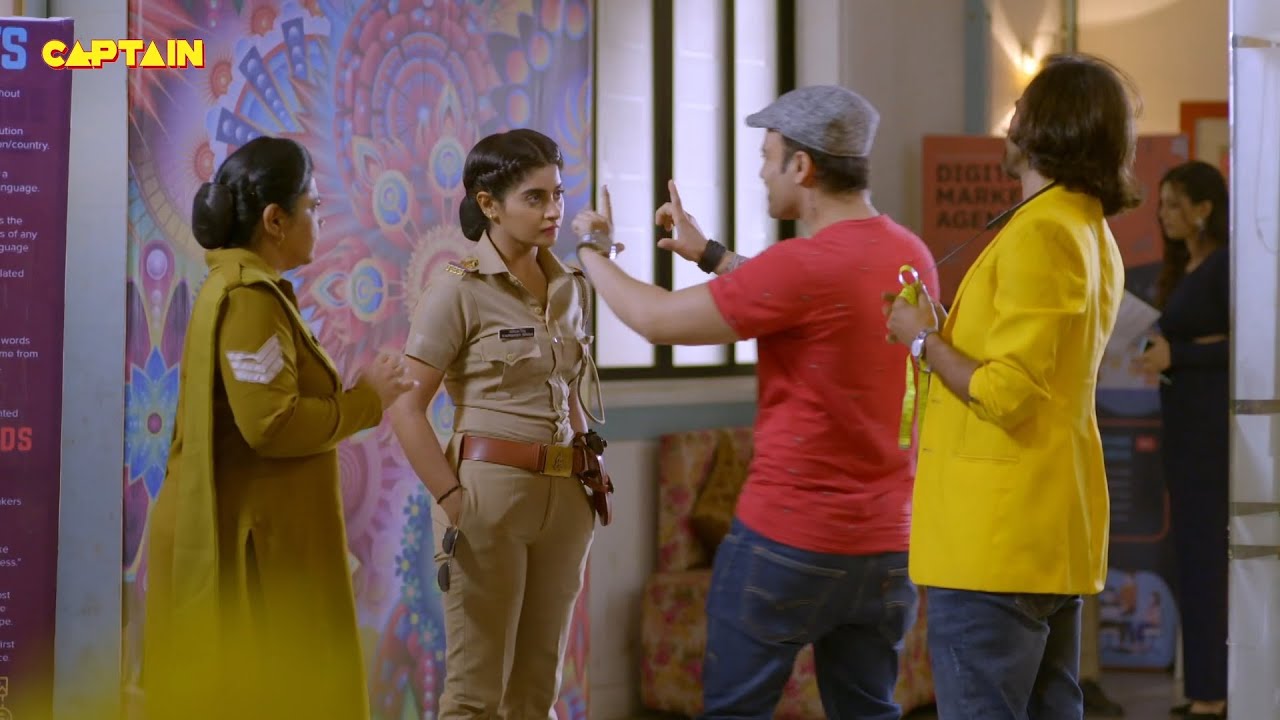Karishma Singh को ले लिया जब इस आदमी ने अपनी फिल्म में हीरोइन || Maddam Sir
