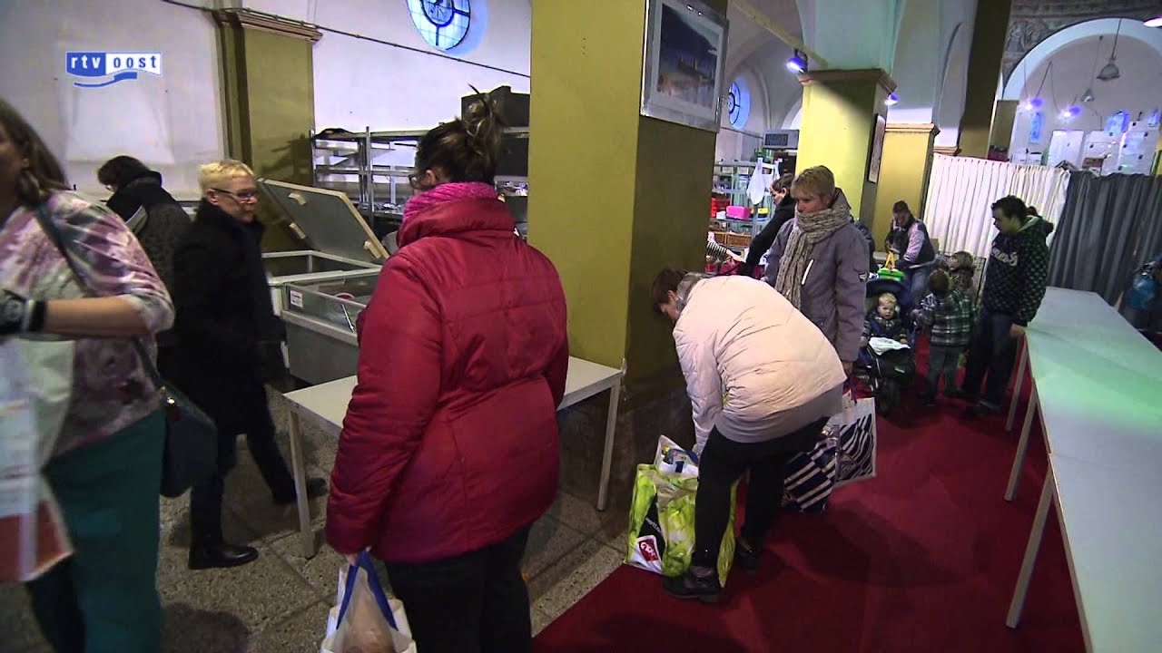Blijdschap bij gebruikers Voedselbank Almelo