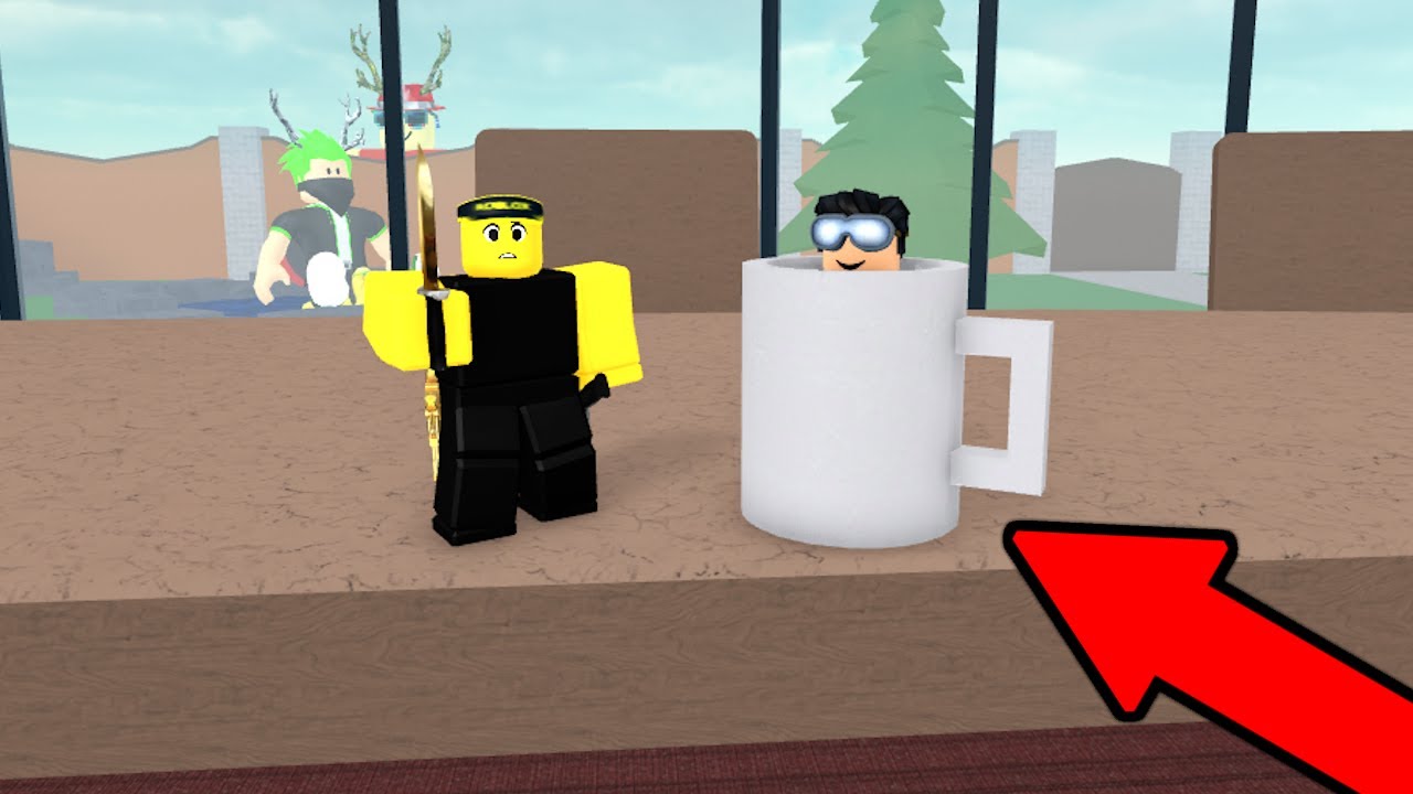 Giant Map HIDE and SEEK in MM2!