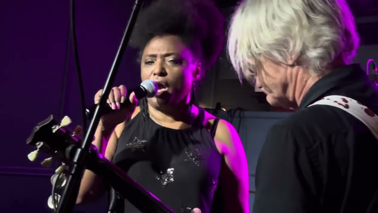 The BellRays - live in Cleveland (9/27/2025)
