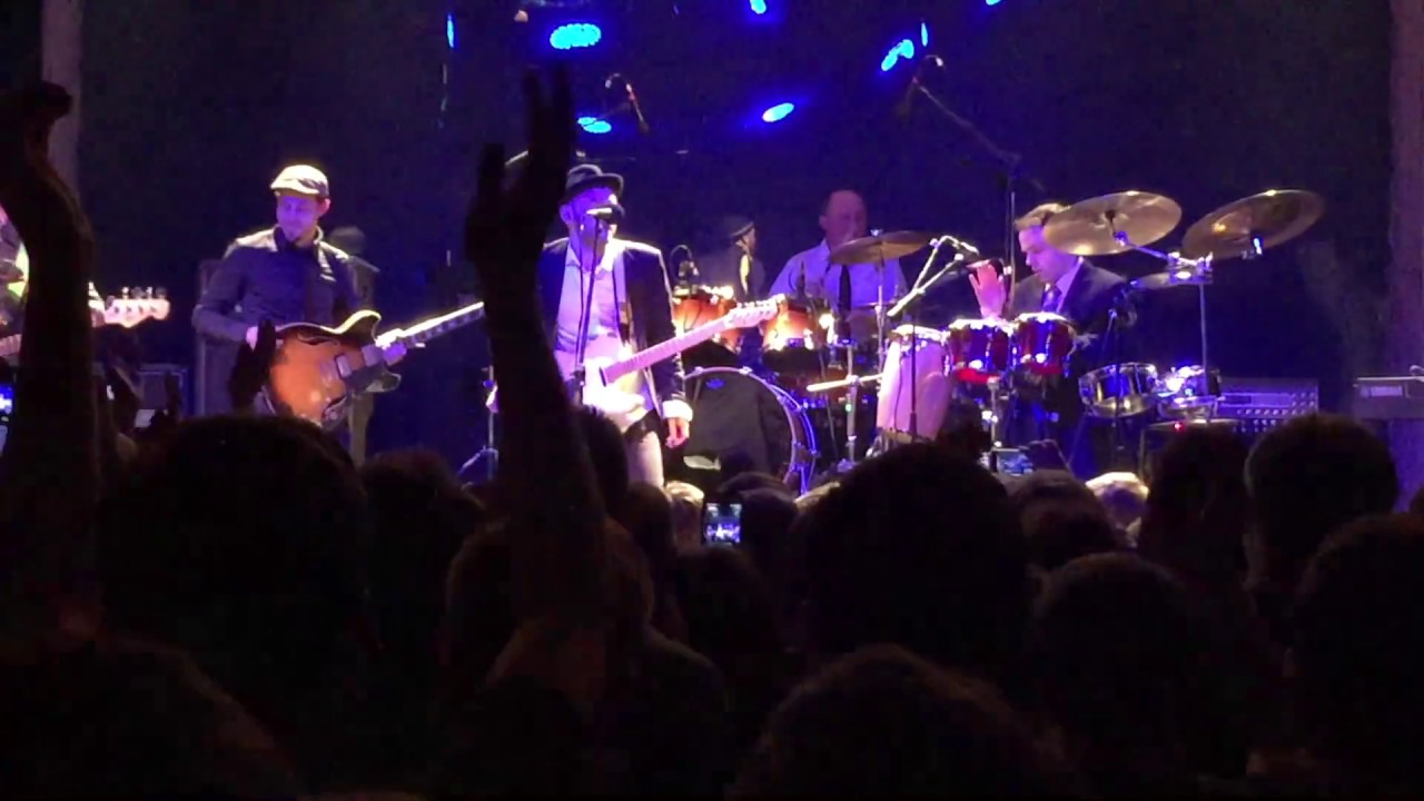 Father McKenzie и Корней - Say Say Say (Live in Театръ 25.03.2017)
