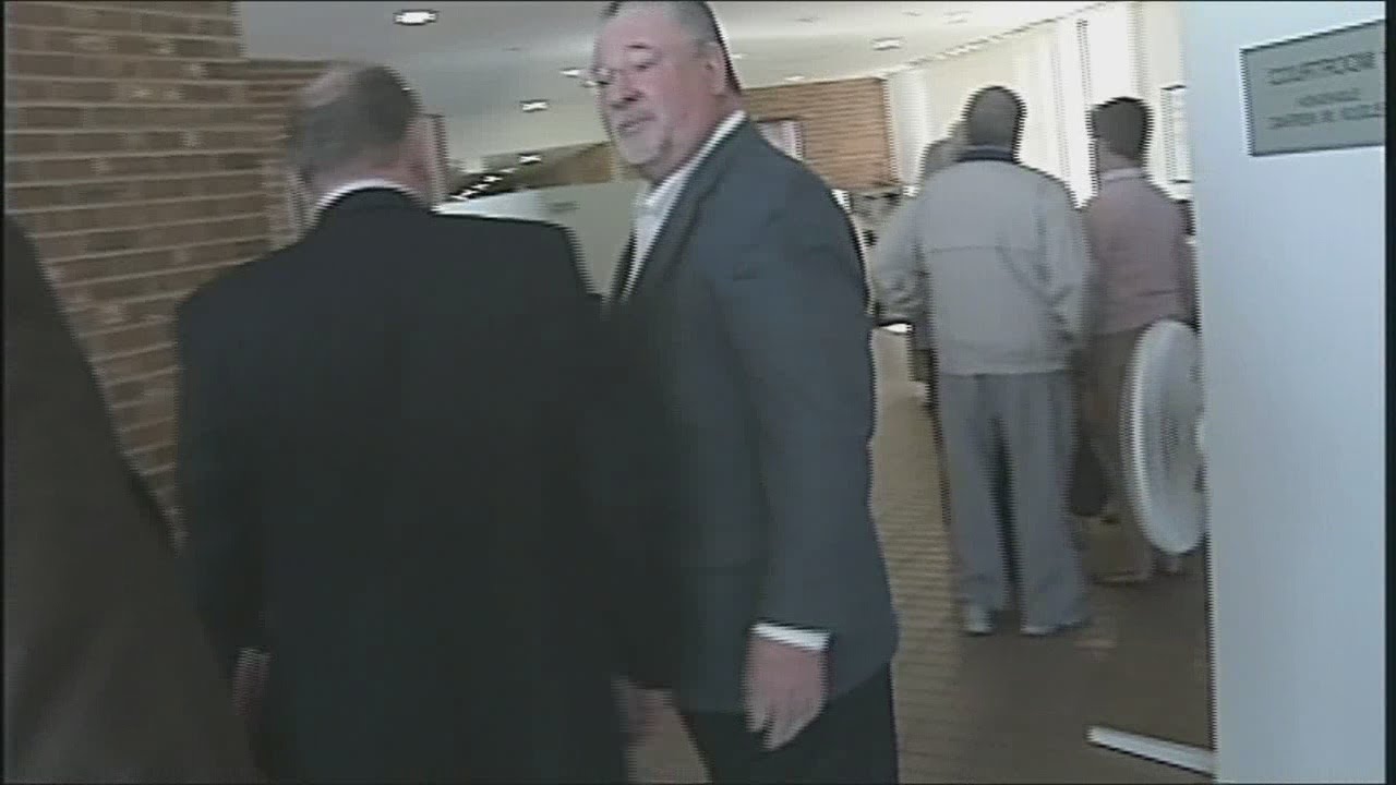 Judge in bribery case pleads to lesser charge
