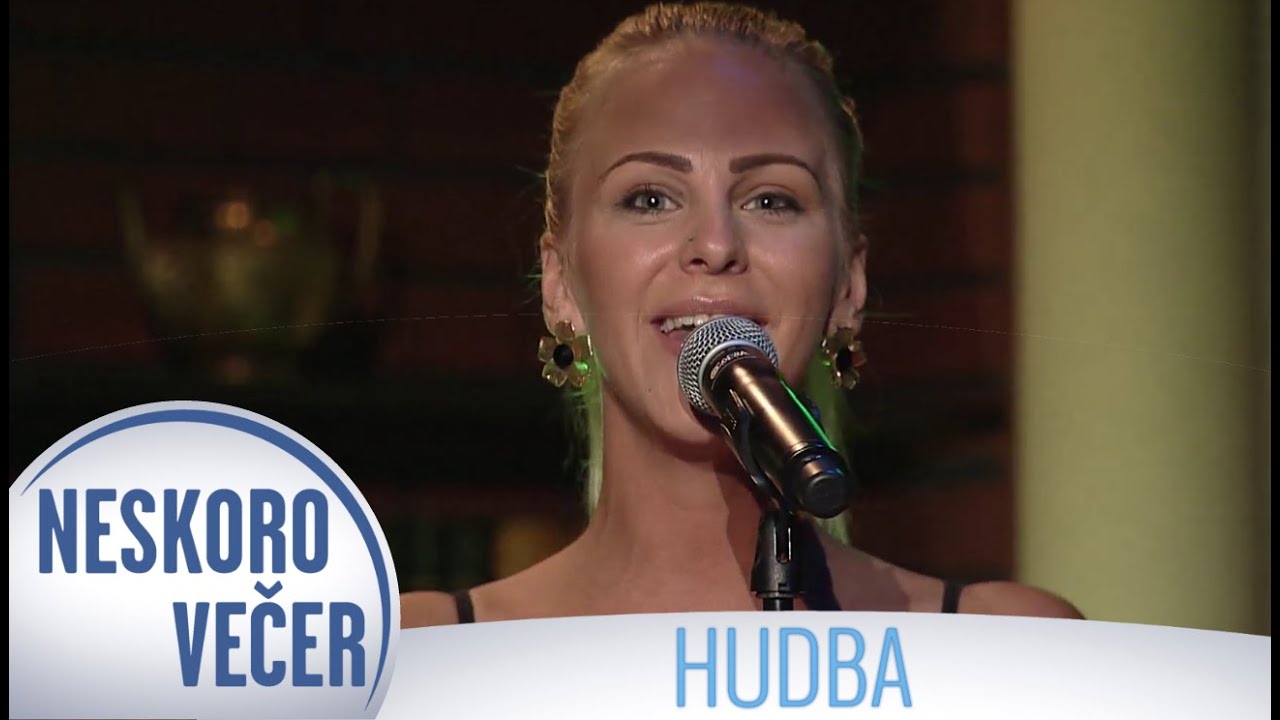 Barbora Balúchová - Záhorskú dedzinú - Neskoro Večer