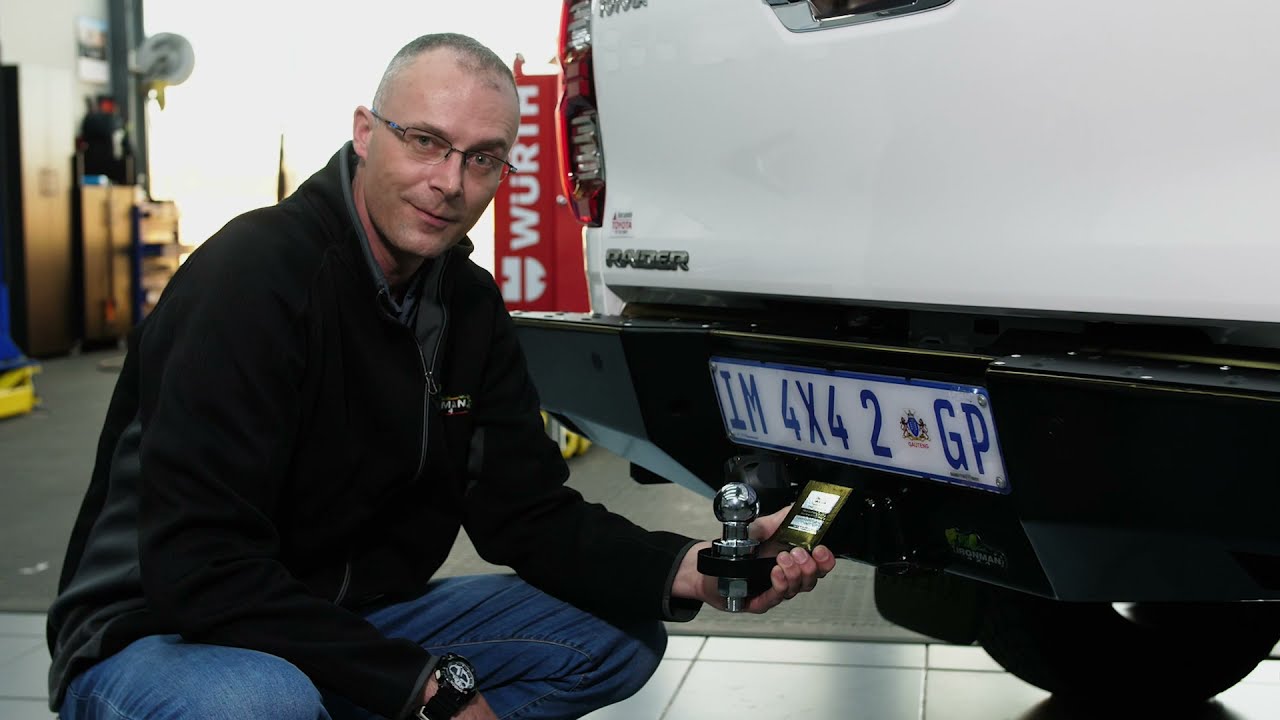 Vehicle Build: Christo's 2021 Toyota Hilux Episode 04 Rear Bumper