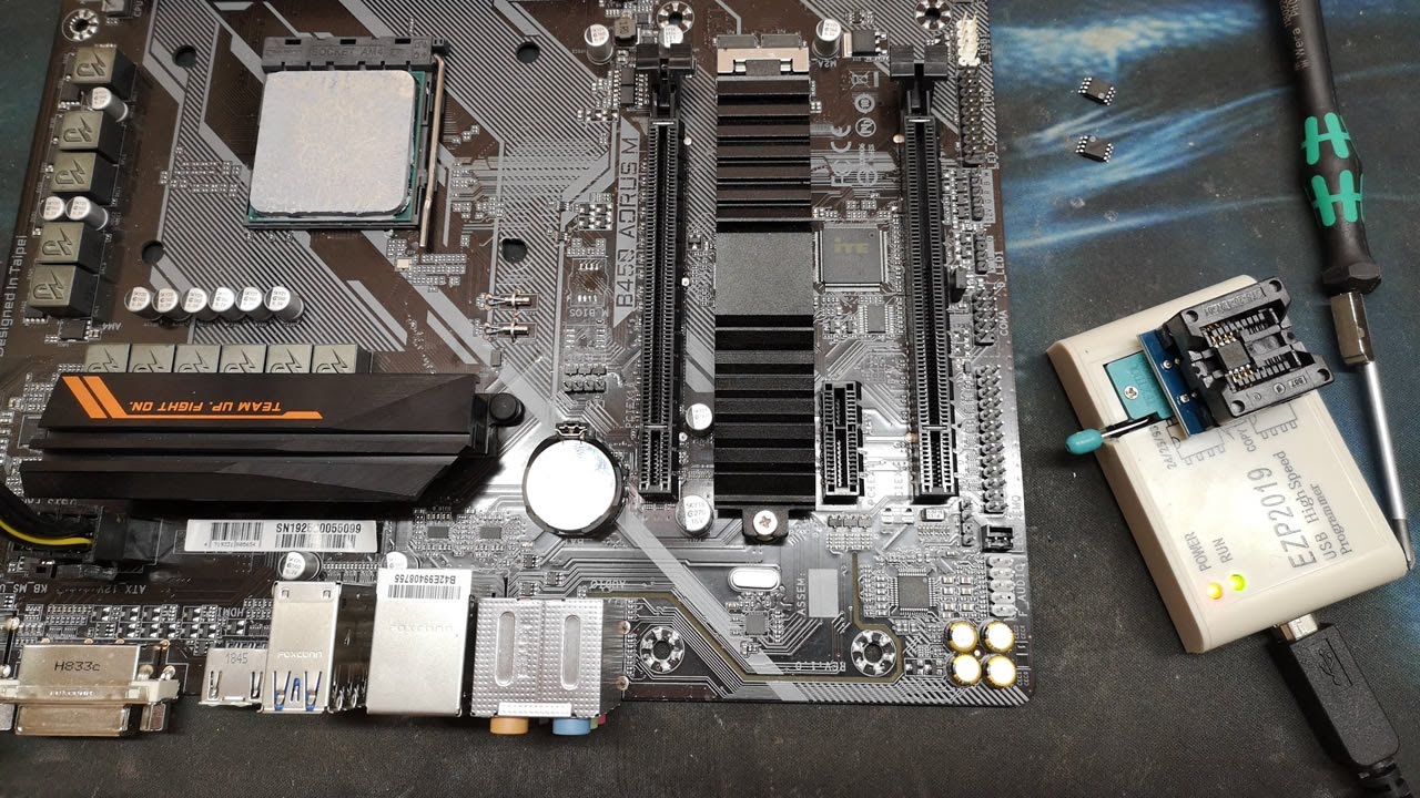 LFC#187 - Using an EZP2019 USB Programmer to Flash BIOS chips