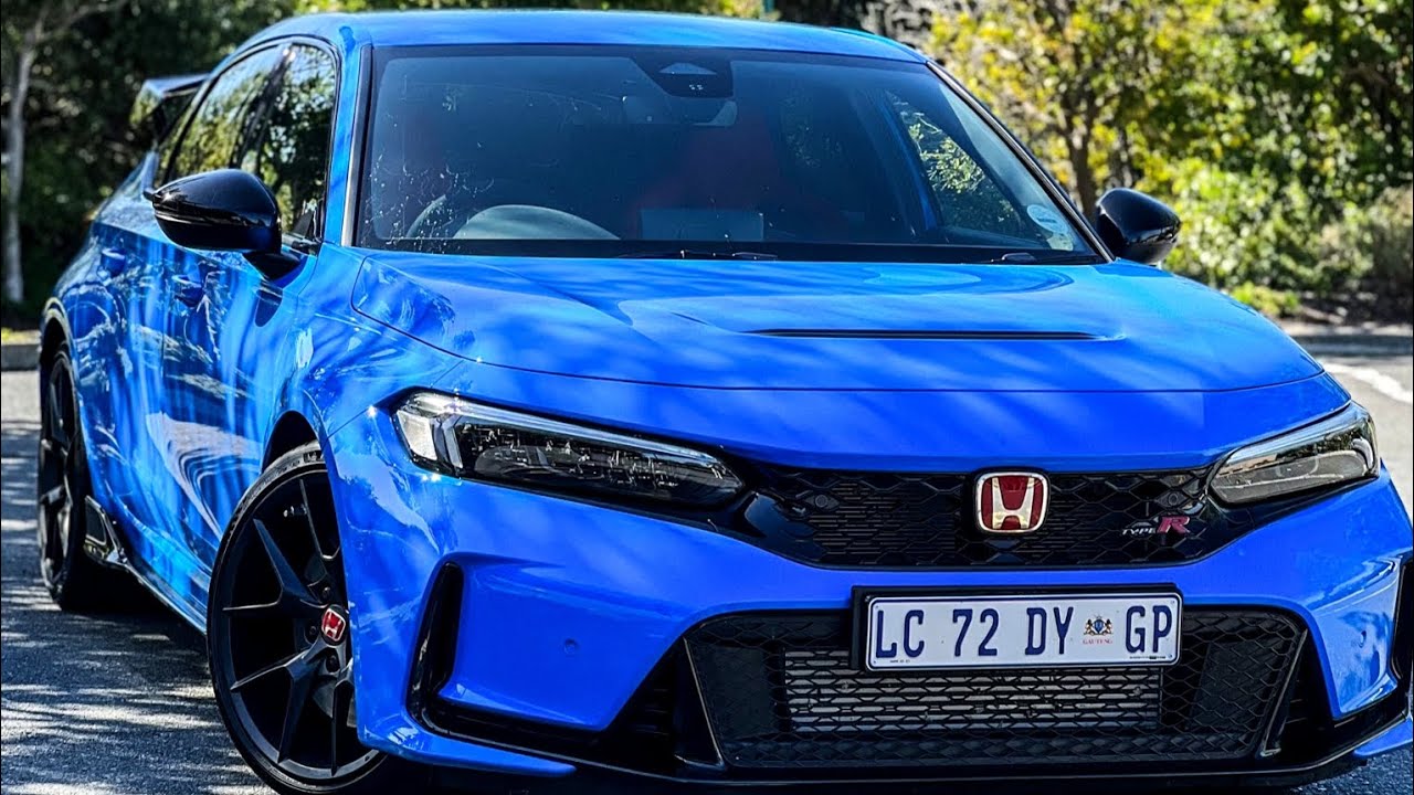 2025 Honda Civic RS Review: Is it Better Than a Golf GTI⁉️🇿🇦 | South Africans Are Sleeping on this!