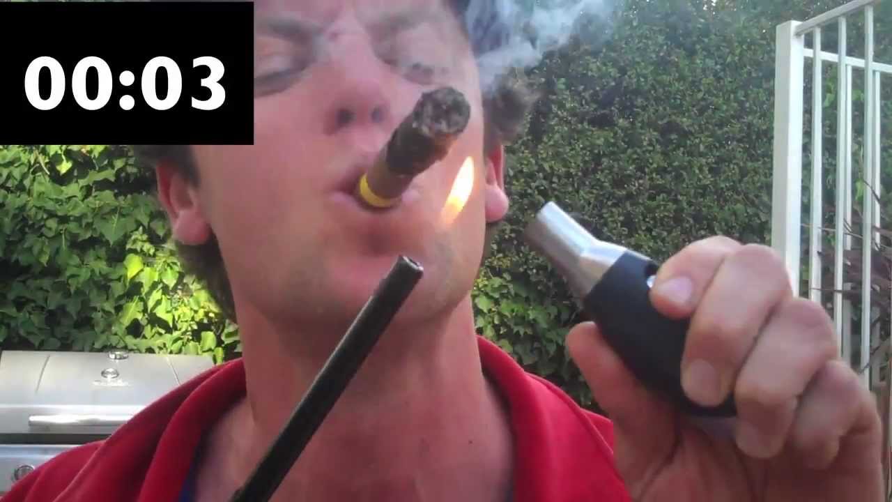 How To Smoke an Entire Cigar in 30 Seconds