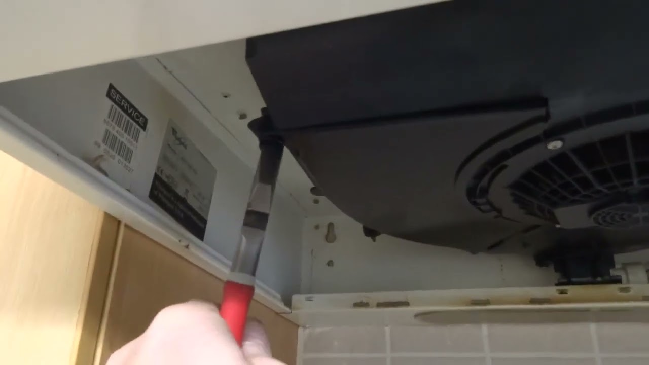 STOP SMELLY KITCHEN! 💨 Cooker Hood Carbon Filter Replacement Guide (Recirculating Extractor Fan DIY)