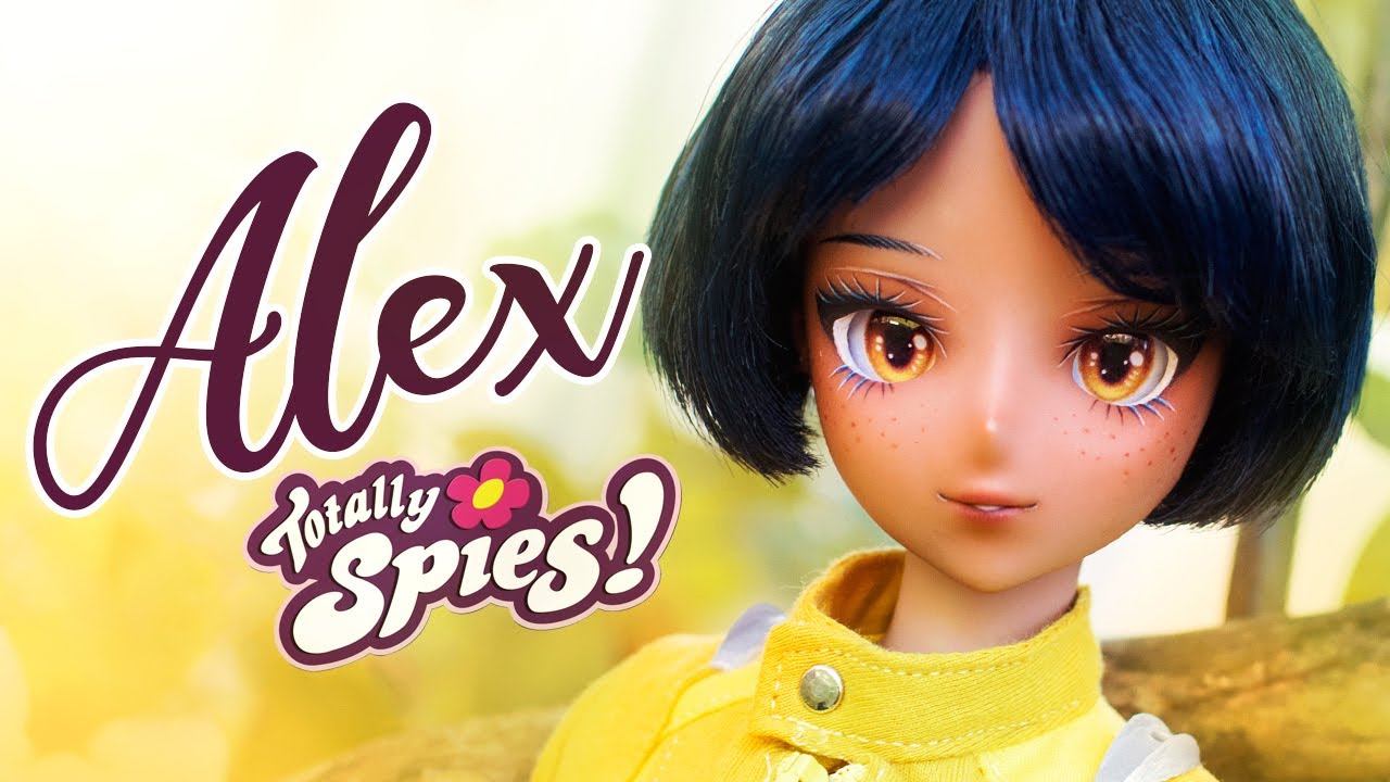 We redesigned ALEX💛  from TOTALLY SPIES • Tea Smart Doll OOAK Custom Doll