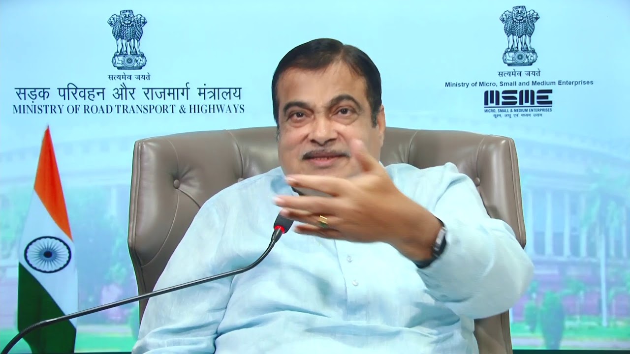 Addressing '2nd State Conclave of Rashtriya Sarpanch Sansad' organised by MIT School of Government