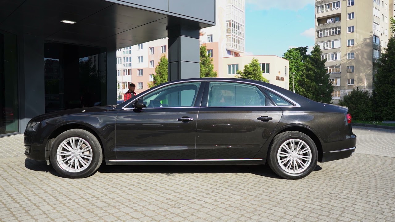 2017 AUDI A8