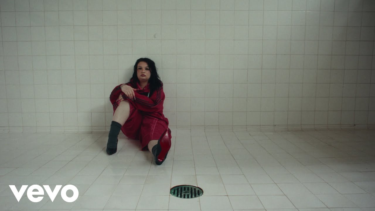 Lola Young - From Down Here (From The Pool)