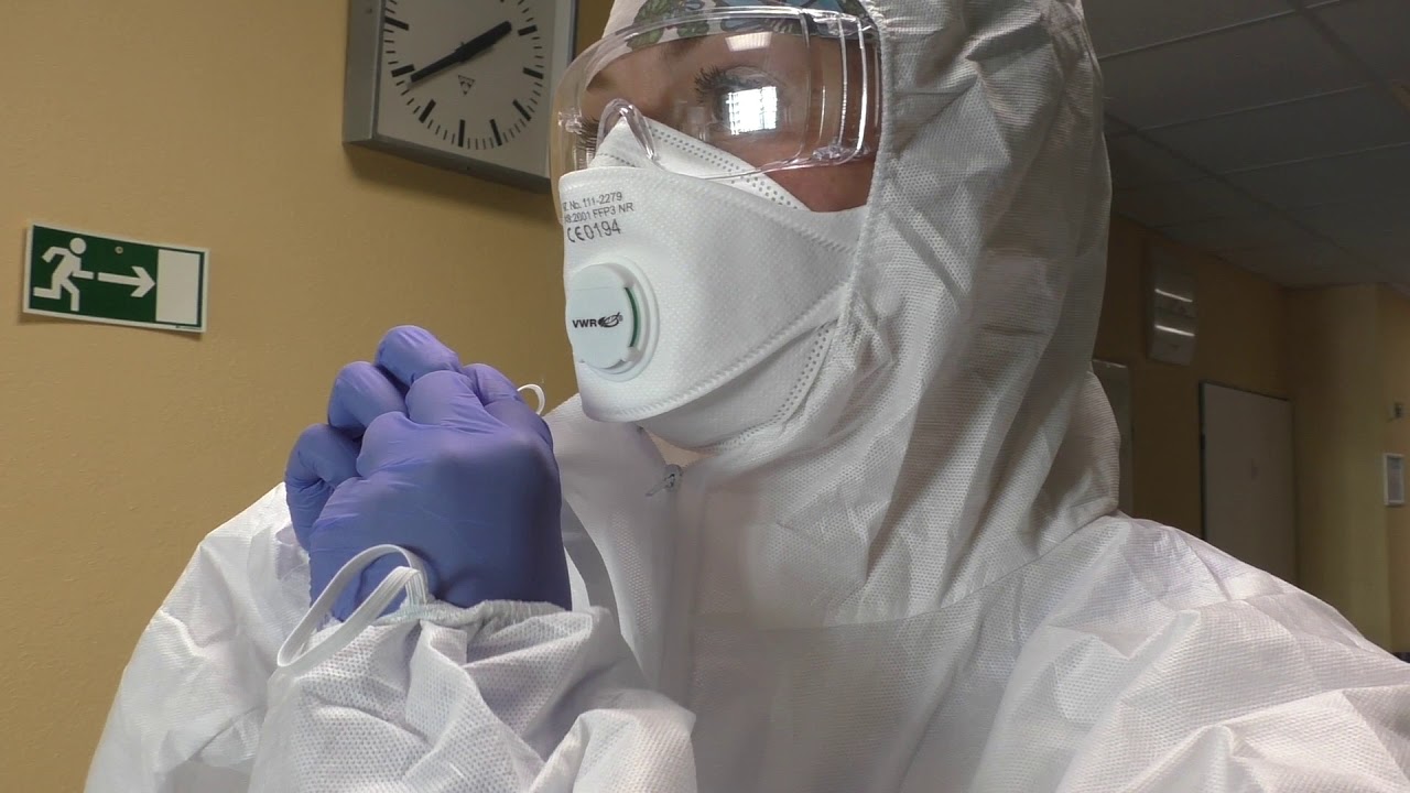 COVID-19: Používání OOPP - Kombinéza