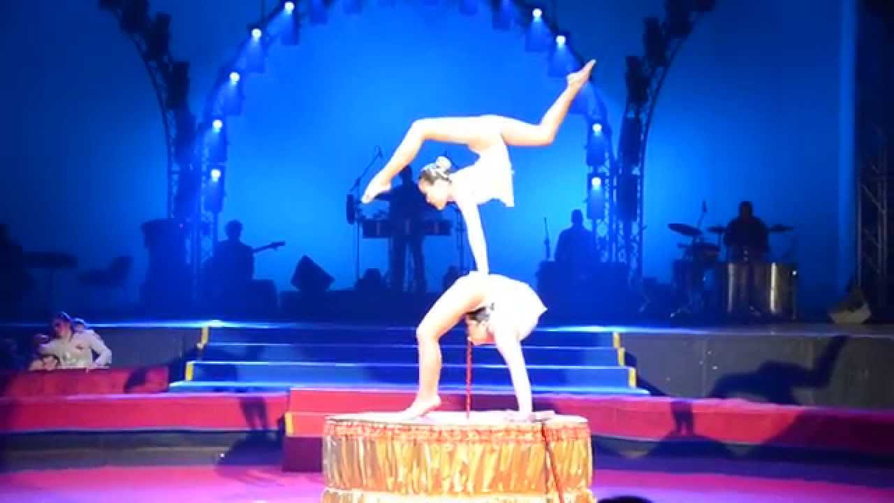 Duo mongolian contortion Gerelee and Tsetse