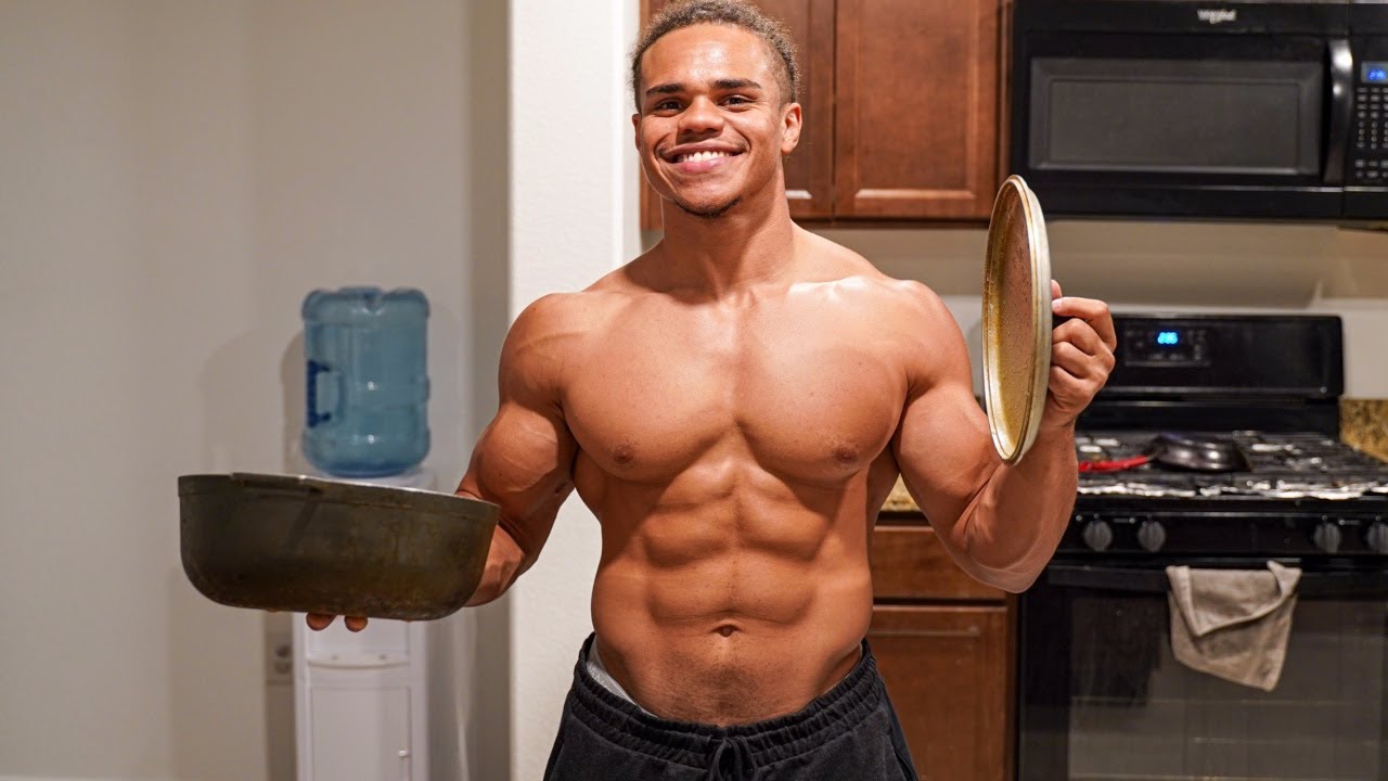 What I Eat Before & After My Workout for Gains #2