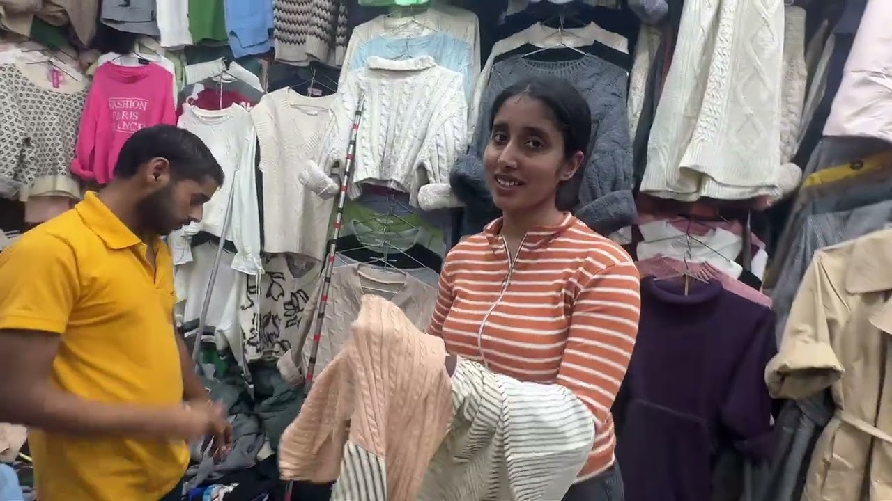 ye kya krdiya bhaiya ne... | Sarojni Nagar Vlog| Vlog 25
