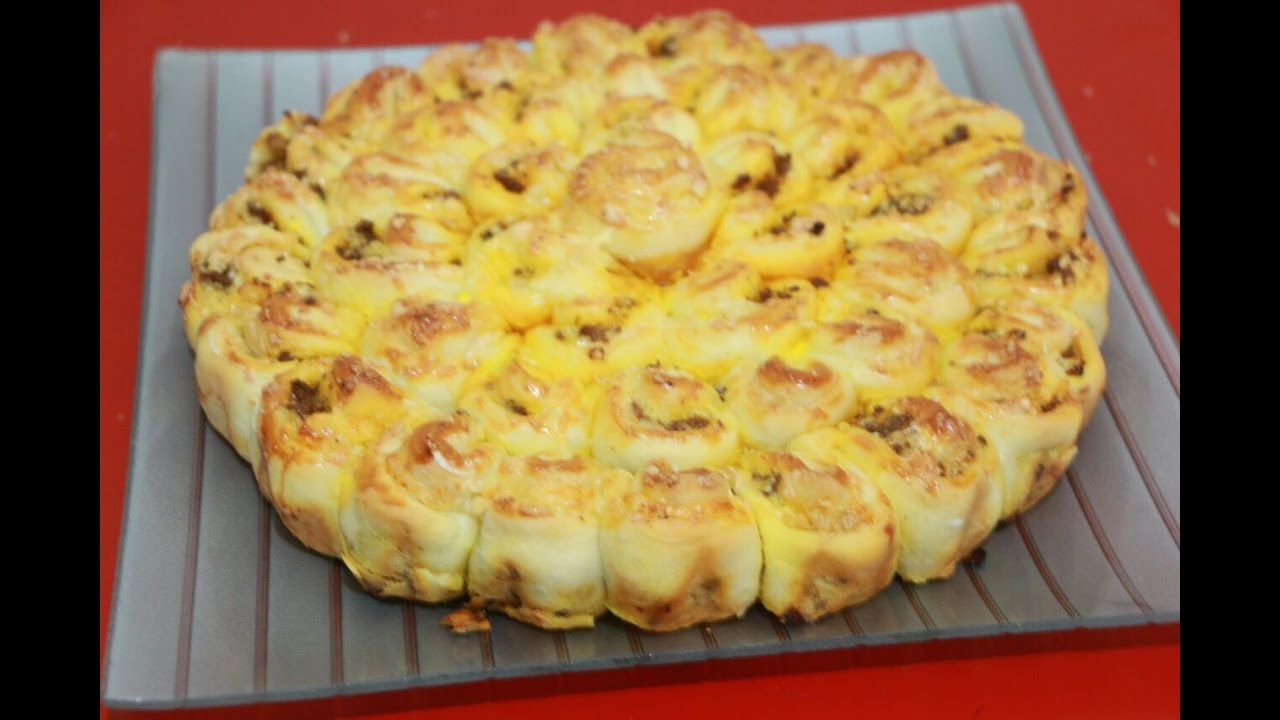 فطيرة محشية بالكفتة على شكل وردة سهلة التحضير مع طبخ ليلى fatira