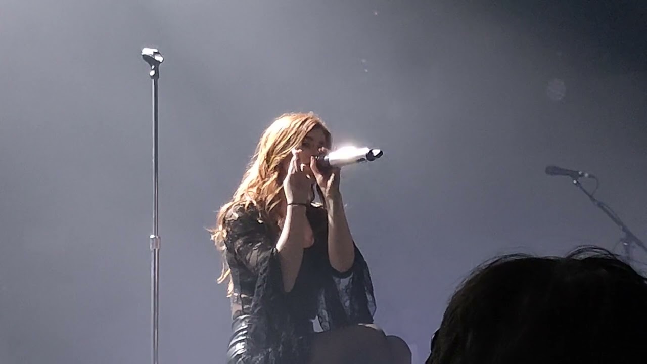 Against The Current - Chasing Ghosts (Acoustic) LIVE in 013 Poppodium Tilburg 1080p60