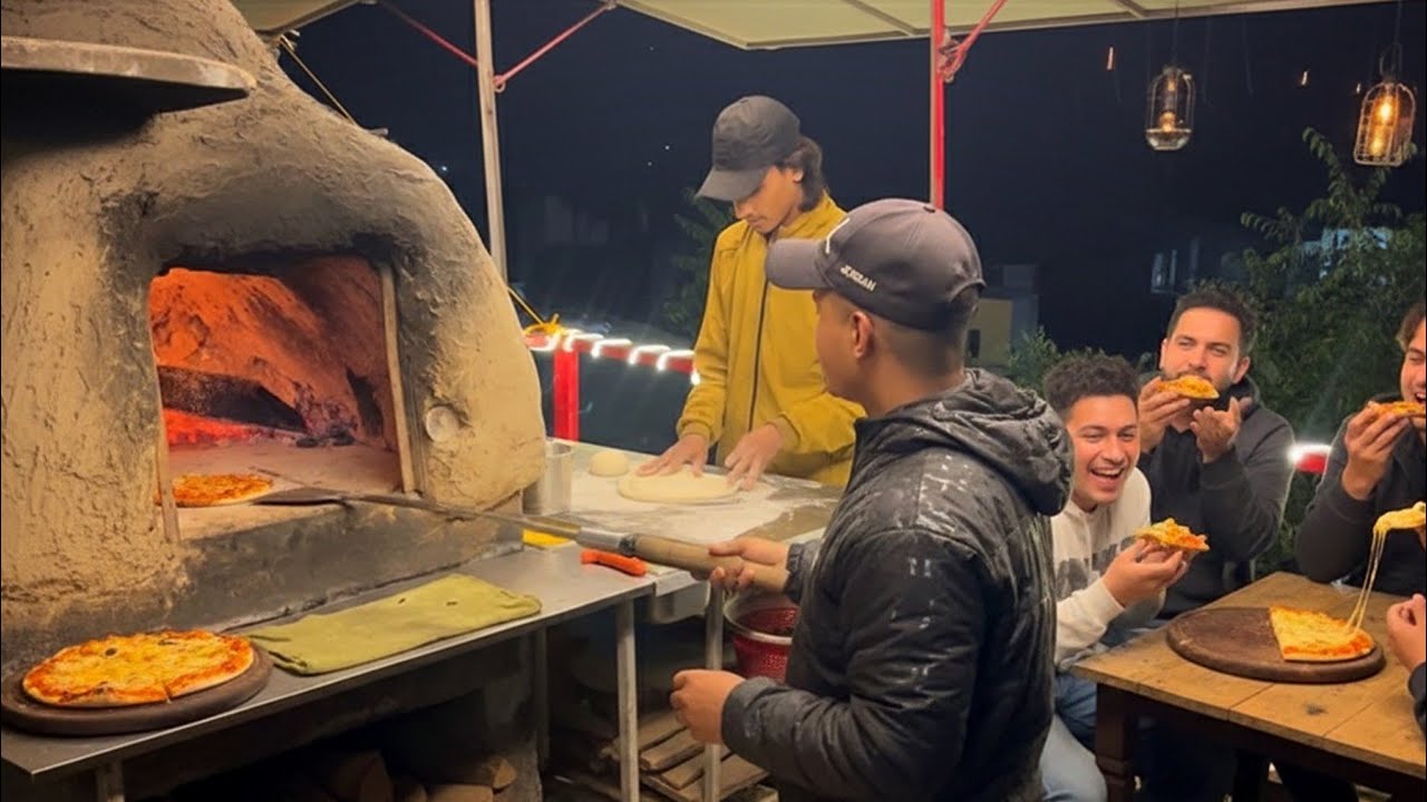 World's only multigrain Wood Fire Pizza 🍕 food cart | Street food of India | Fresh dough Live Pizza 