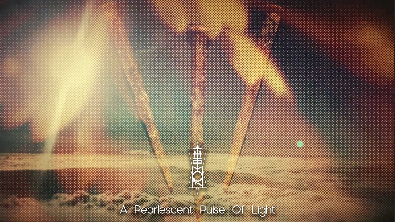 The Mon  - A Pearlescent Pulse Of Light
