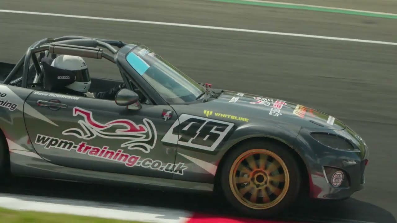 Miata Trophy and Clio Cup GB take on the Brands Hatch Grand Prix circuit! 17/18 May 2025