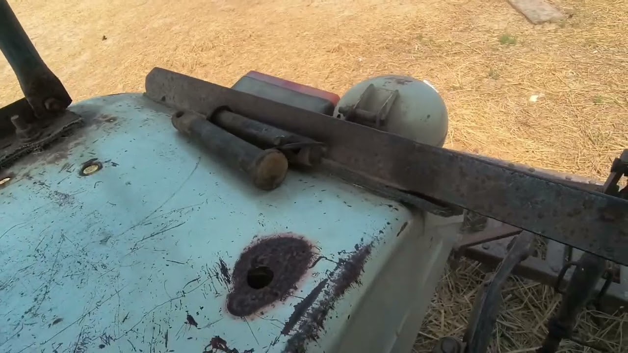 टैक्टर को लेकर गए खेत जोतने 🚜🌾🌾