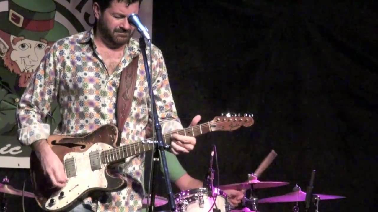 TAB BENOIT -  