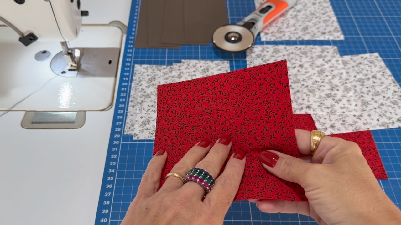 É um SUCESSO a COLCHA Feita com esse Bloco de PATCHWORK Simples Maravilhoso e FÁCIL ! 😍