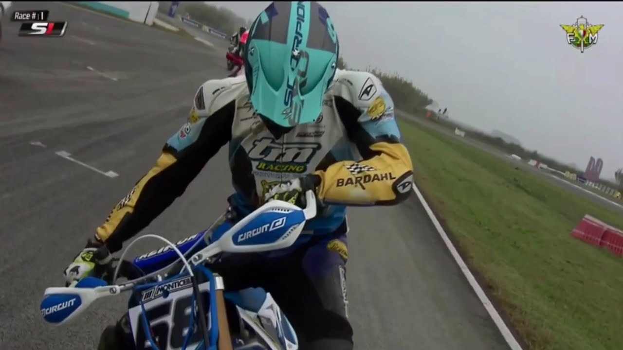 Monticelli VS Schmidt SUPERMOTO SHOW