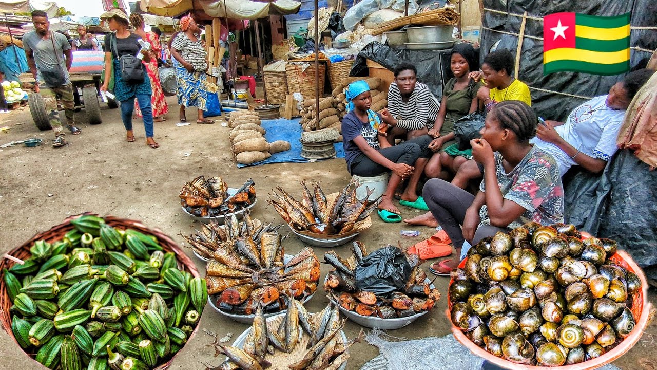 Cheapest African food market day in Togo.  My $20 monthly shopping in Lomé Togo west Africa