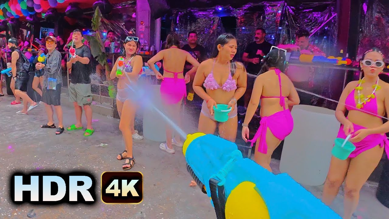[ HDR 4K ]  Pattaya Soi 6 Beach Rd 💦 🔫 SONGKRAN Water Festival 9800w Pump Action  - Virtual Thailand