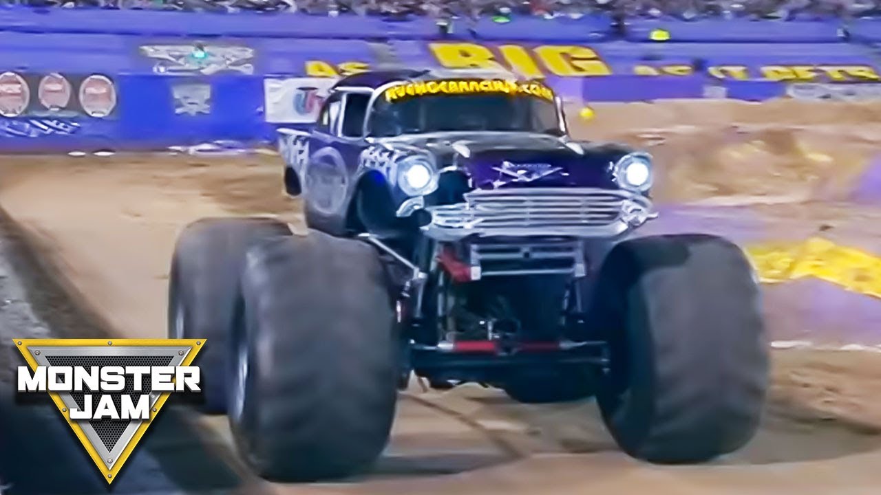 Avenger Freestyle | Monster Jam World Finals XV | Monster Jam