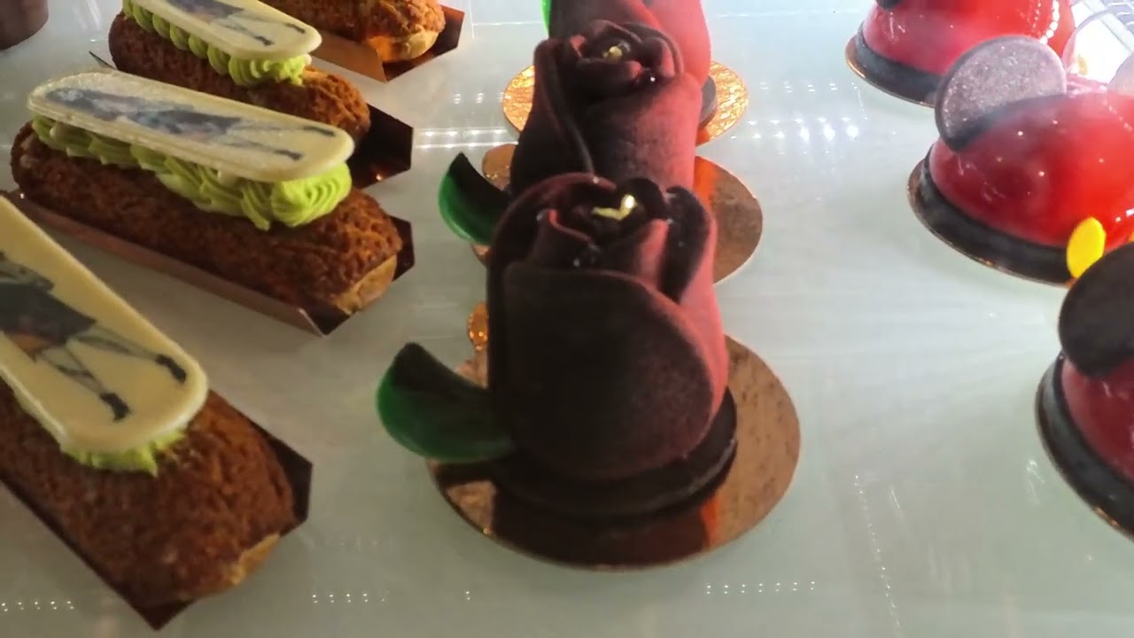 Amorette's Halloween-Inspired Pastries at Disney Springs: Jack Skellington Éclair and Wilting Rose
