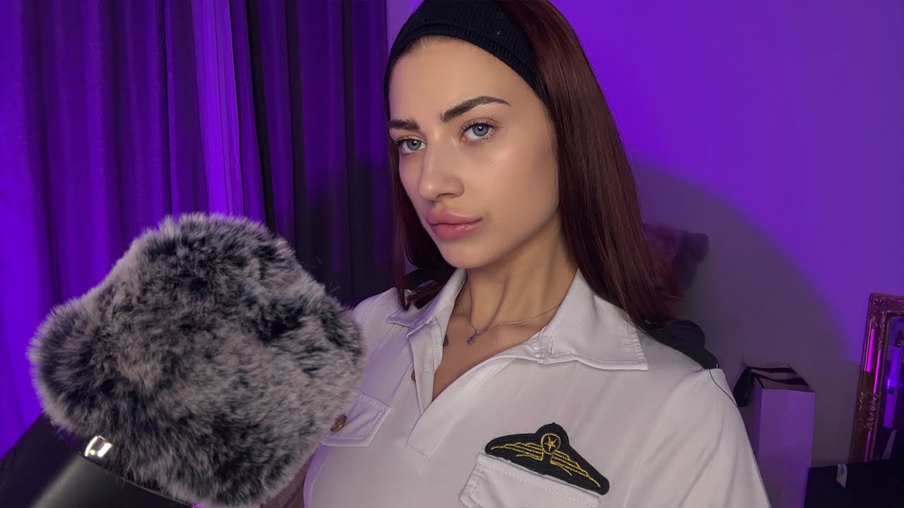 ASMR Roleplay – L’hôtesse de l’air te rassure ✈️
