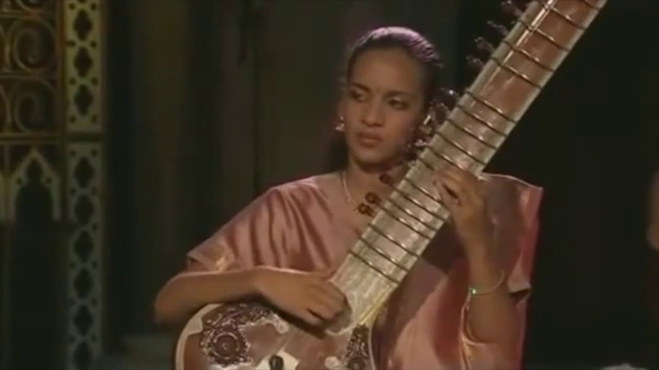 Pandit Ravi Shankar & Anoushka || Raag Nand / Anandi Kalyan || Raag Rangeela Piloo || Concert Video
