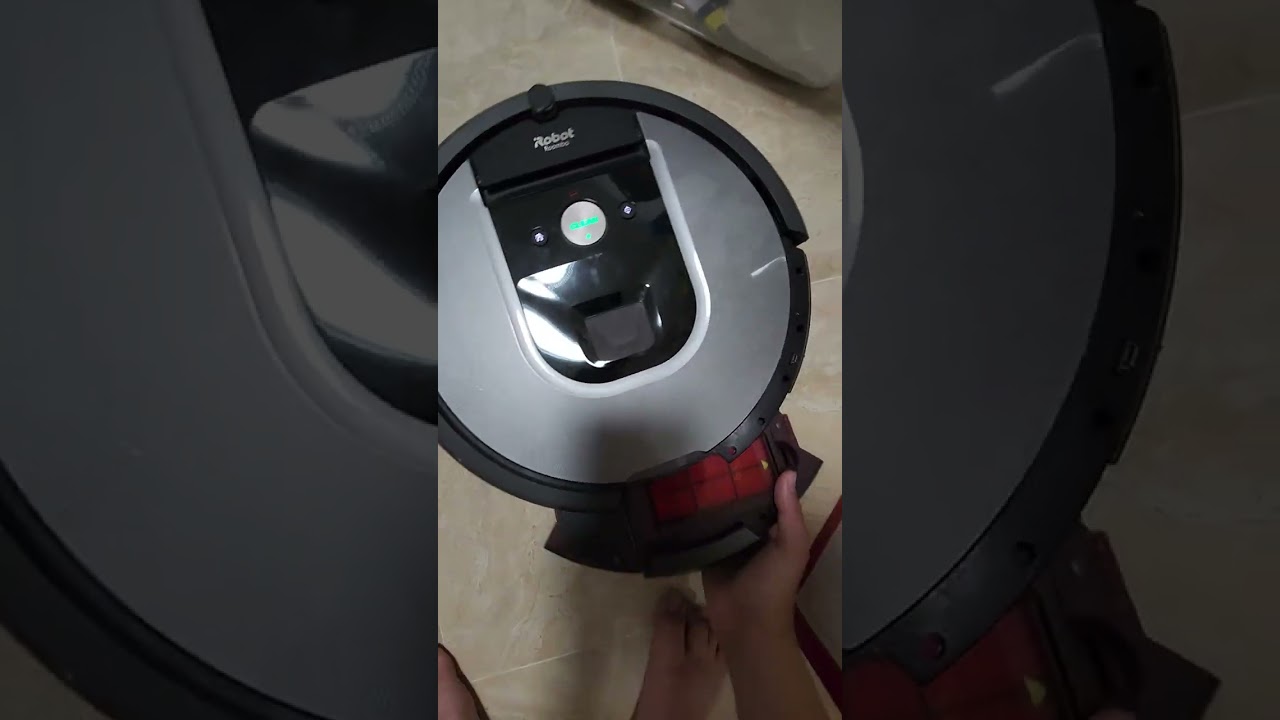 Roomba 960 980 both 2 low battery Roomba i3