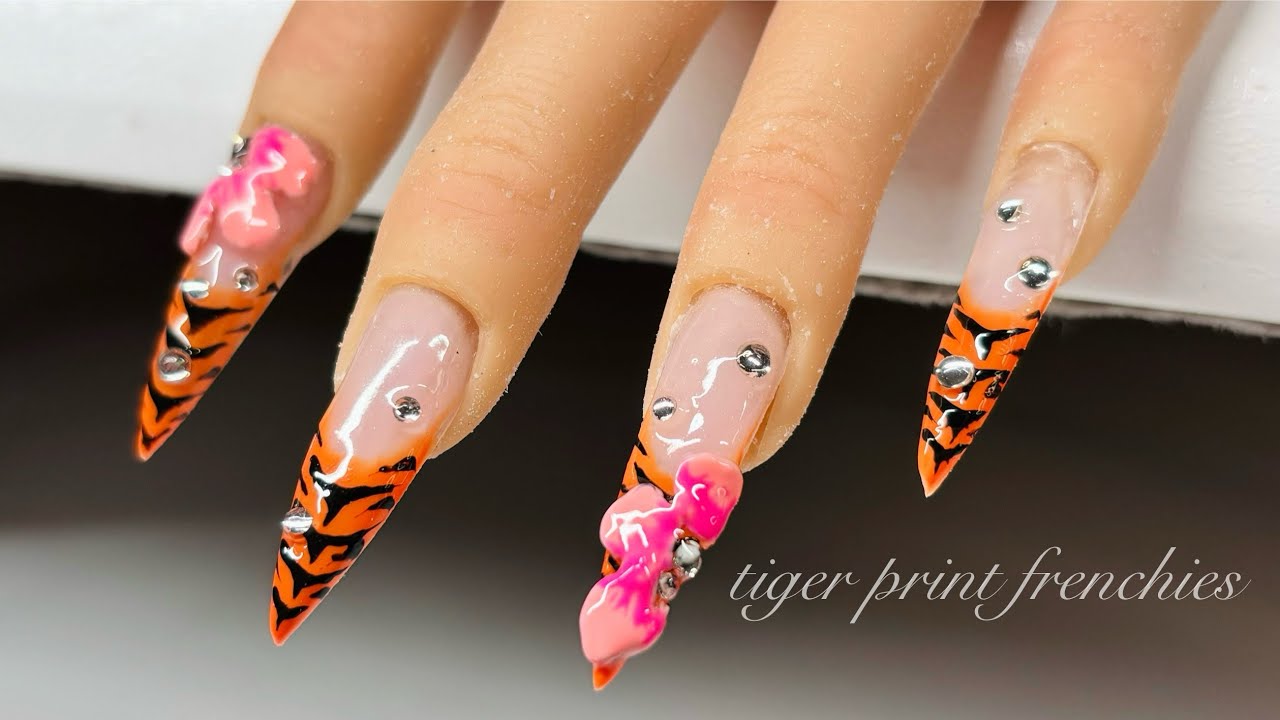 Tiger Print Frenchies 🐅🐾 | Acrylic Nails Tutorial | Home Manicure
