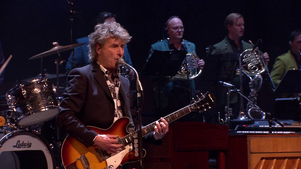 Sgt.  Pepper's Lonely Hearts Club Band
